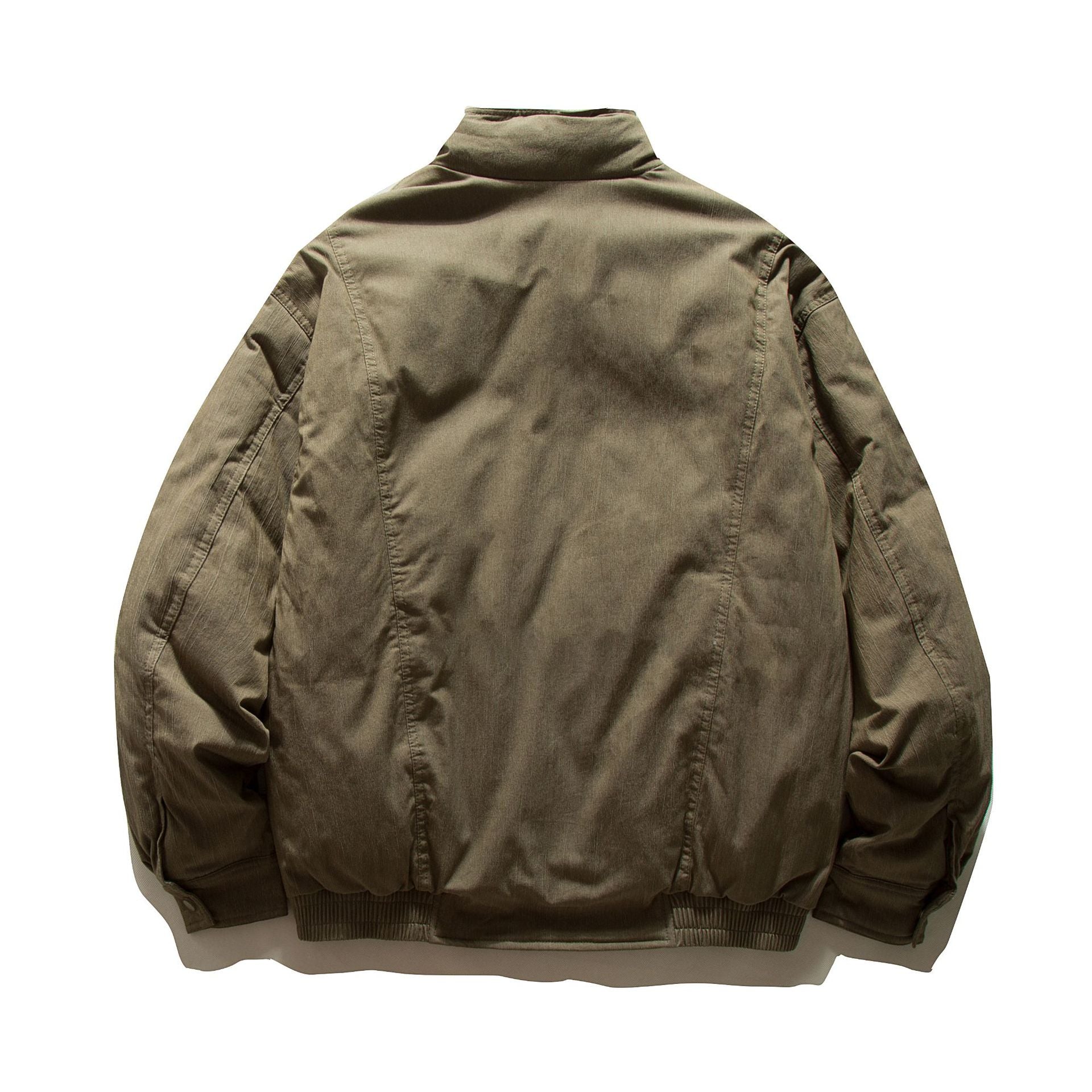 Men's short-cut insulated field jacket with high stand-up collar and flap pockets