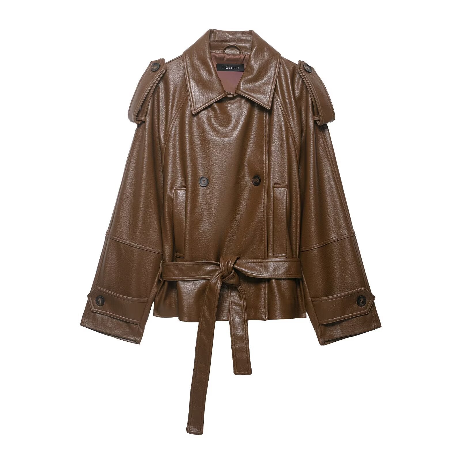 Women's leather trench coat with belt, shoulder flaps and oversized collar Chichicherry