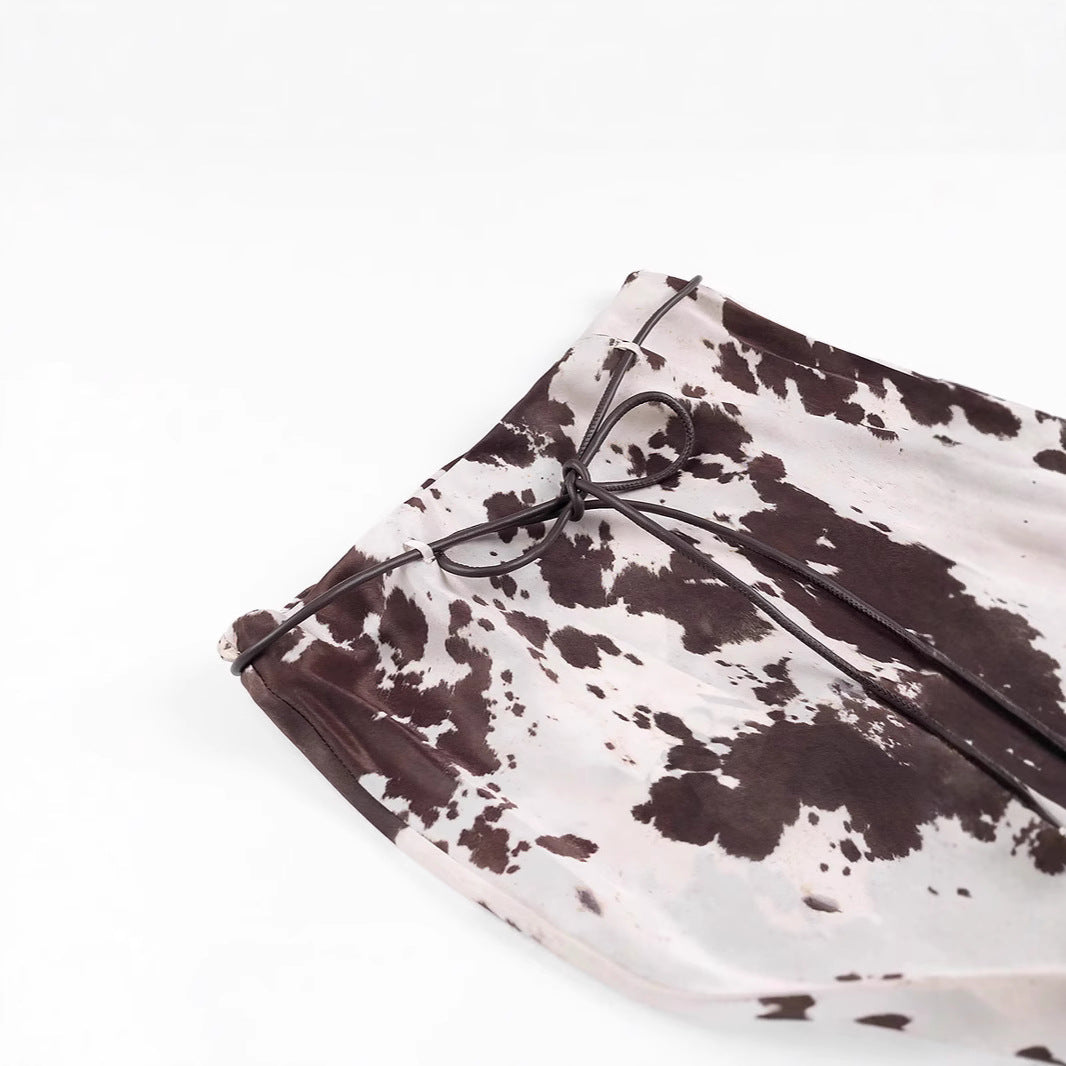 Women Oversized Shirt Blouse with Cow Spot Print, Concealed Button Placket and Loose Fit Chichicherry