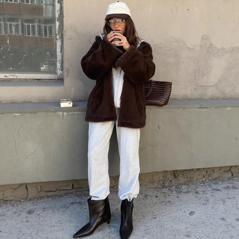 Women's Boxy Short Coat made of vegan Faux Fur with hood, concealed zipper & casual silhouette Chichicherry