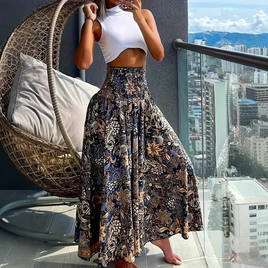 Women's maxi skirt with high smocked waistband and floral paisley look Chichicherry