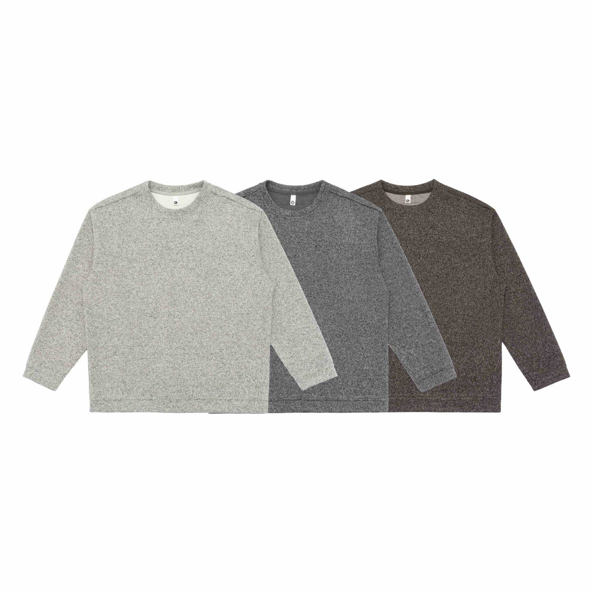 Unisex fine structure sweatshirt with round neckline and oversized silhouette Chichicherry