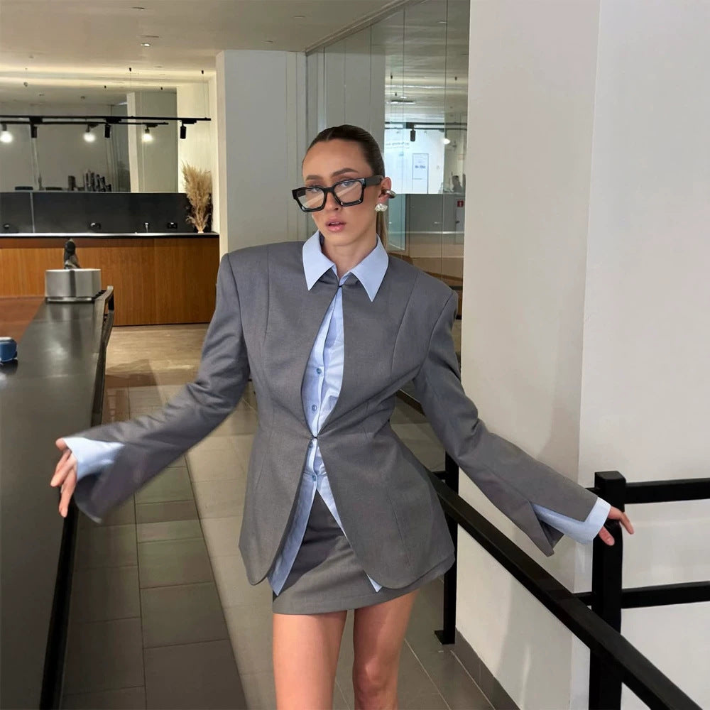 Women's Oversized Blazer and Mini Skirt Set with Tailored Cut Chichicherry