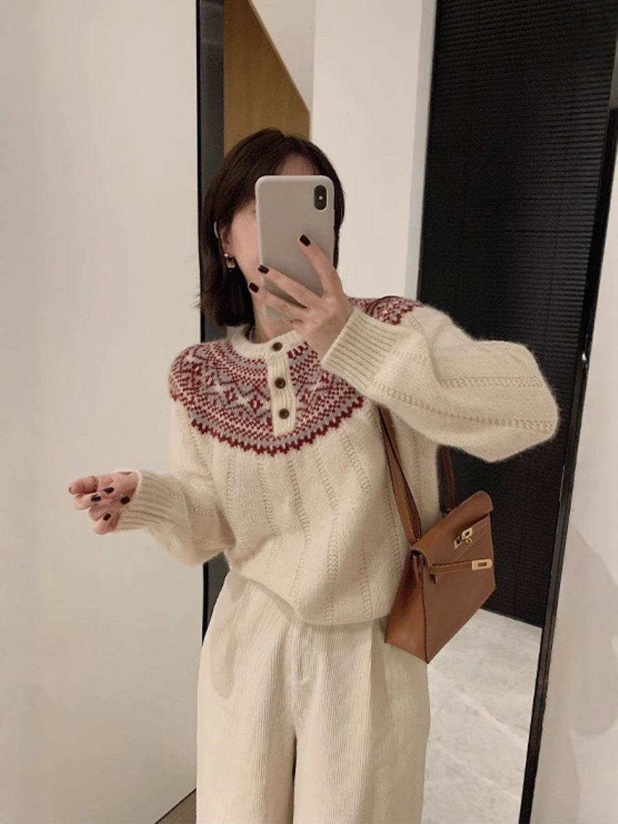 Women's Norwegian pattern round yoke pullover with button placket and mohair look Chichicherry