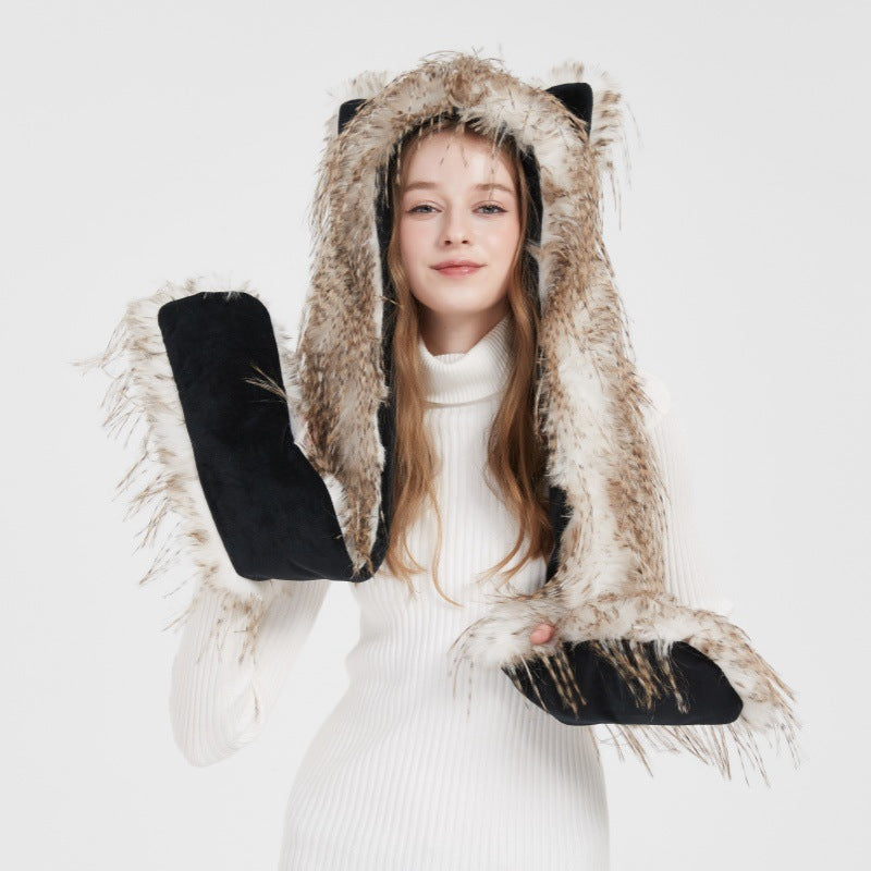 Women's hooded scarf made of luxurious faux fur with ear application and long stola ends Chichicherry