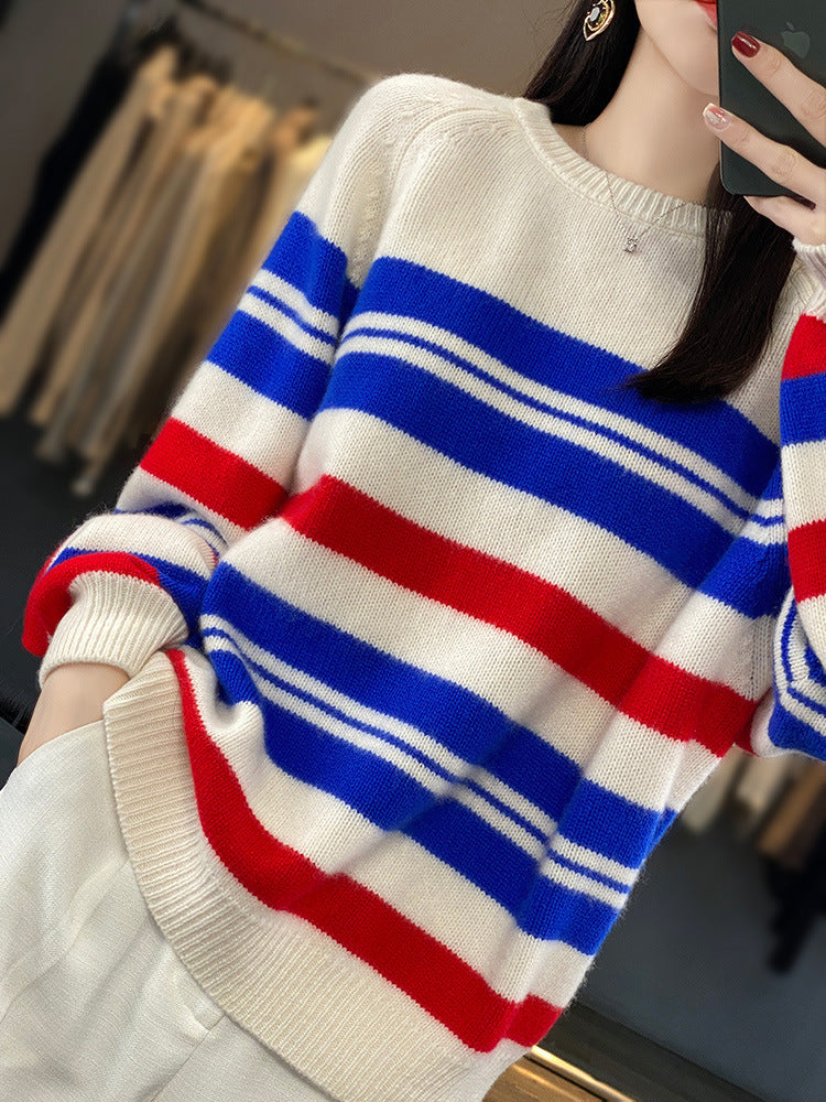 Women's Oversize Striped Sweater made of soft wool blend with maritime block stripes and round neck Chichicherry