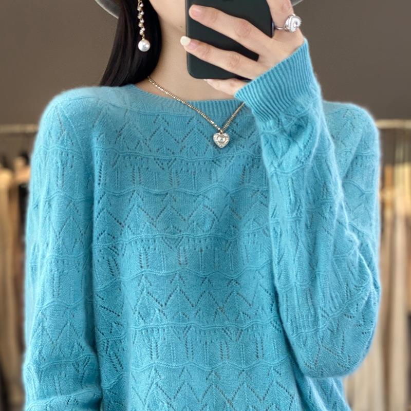 Ladies Cozy Fine Knit Sweater with Eyelet Diamond Pattern and Loose Fit Chichicherry