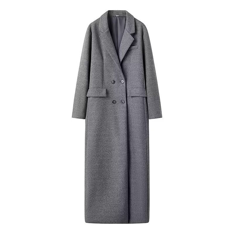Ladies Longline Coat made of Boucle Wool Blend with Slim Tailoring and Double-Breasted Button Detail Chichicherry