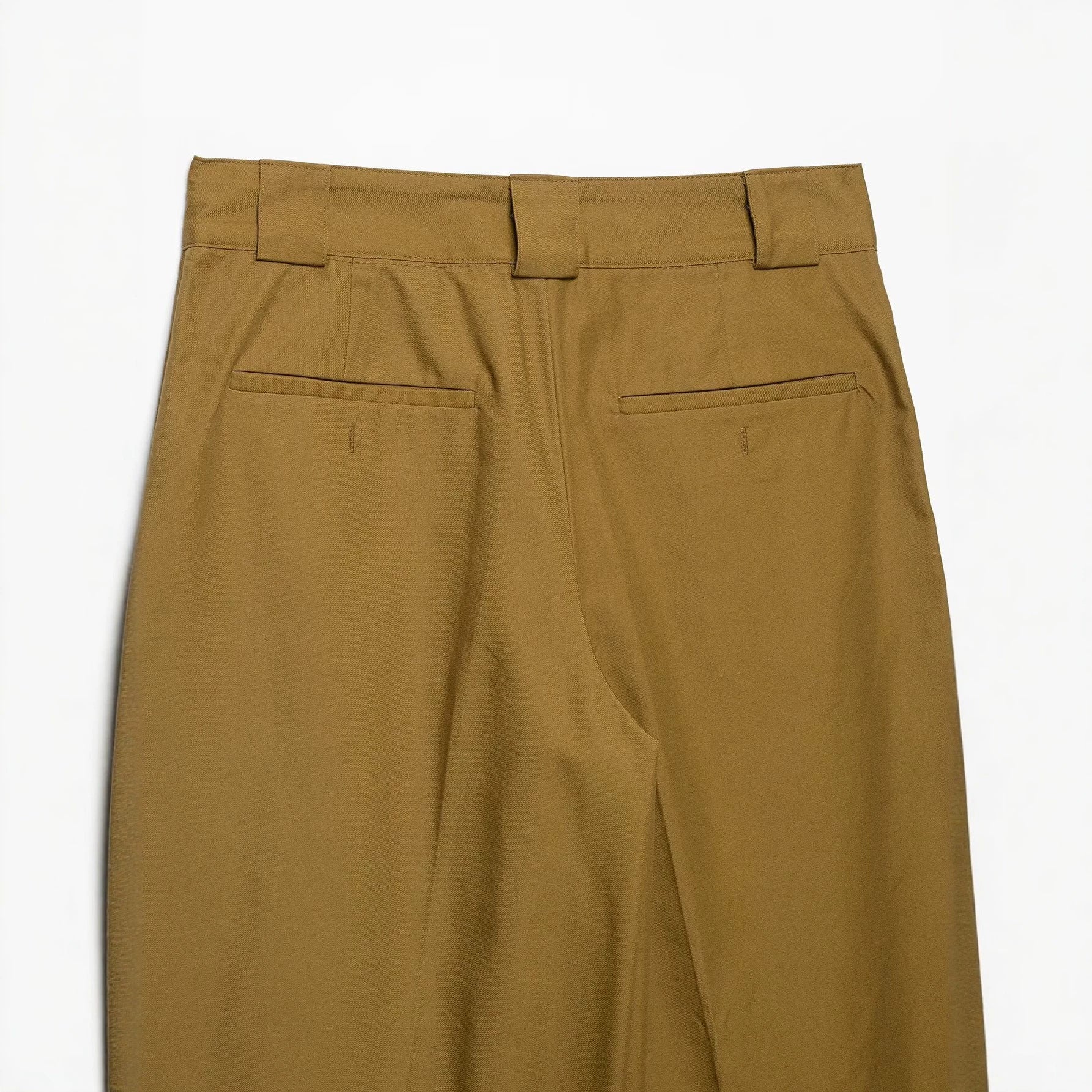 Women high-waisted wide pleated trousers with straight leg and side pockets Chichicherry