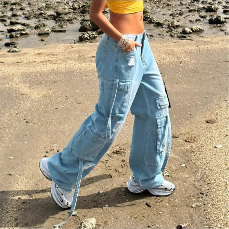 Women's cargo jeans in a wide baggy cut with multiple cargo pockets Chichicherry