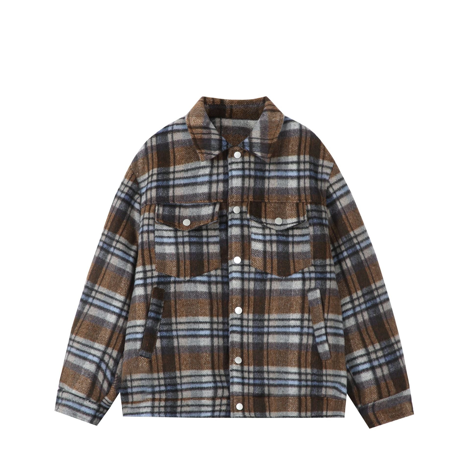 Women's short-cut checked overshirt jacket made of wool mix with snap button front and flap pockets.