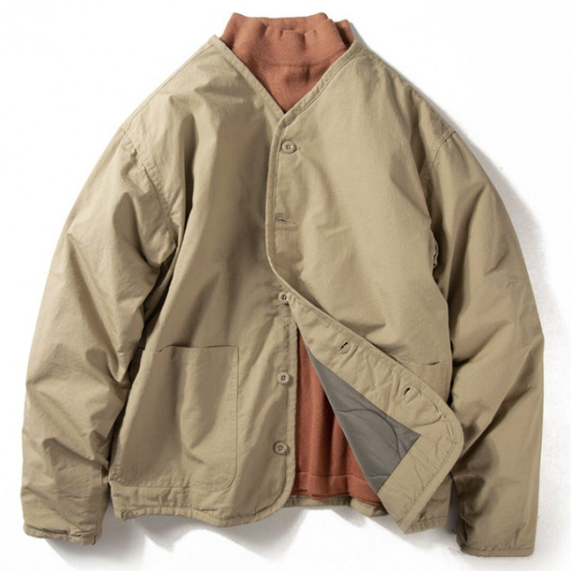 Herren Leichte gesteppte kragenlose Übergangsjacke mit Knopfleiste und aufgesetzten Taschen Chichicherry