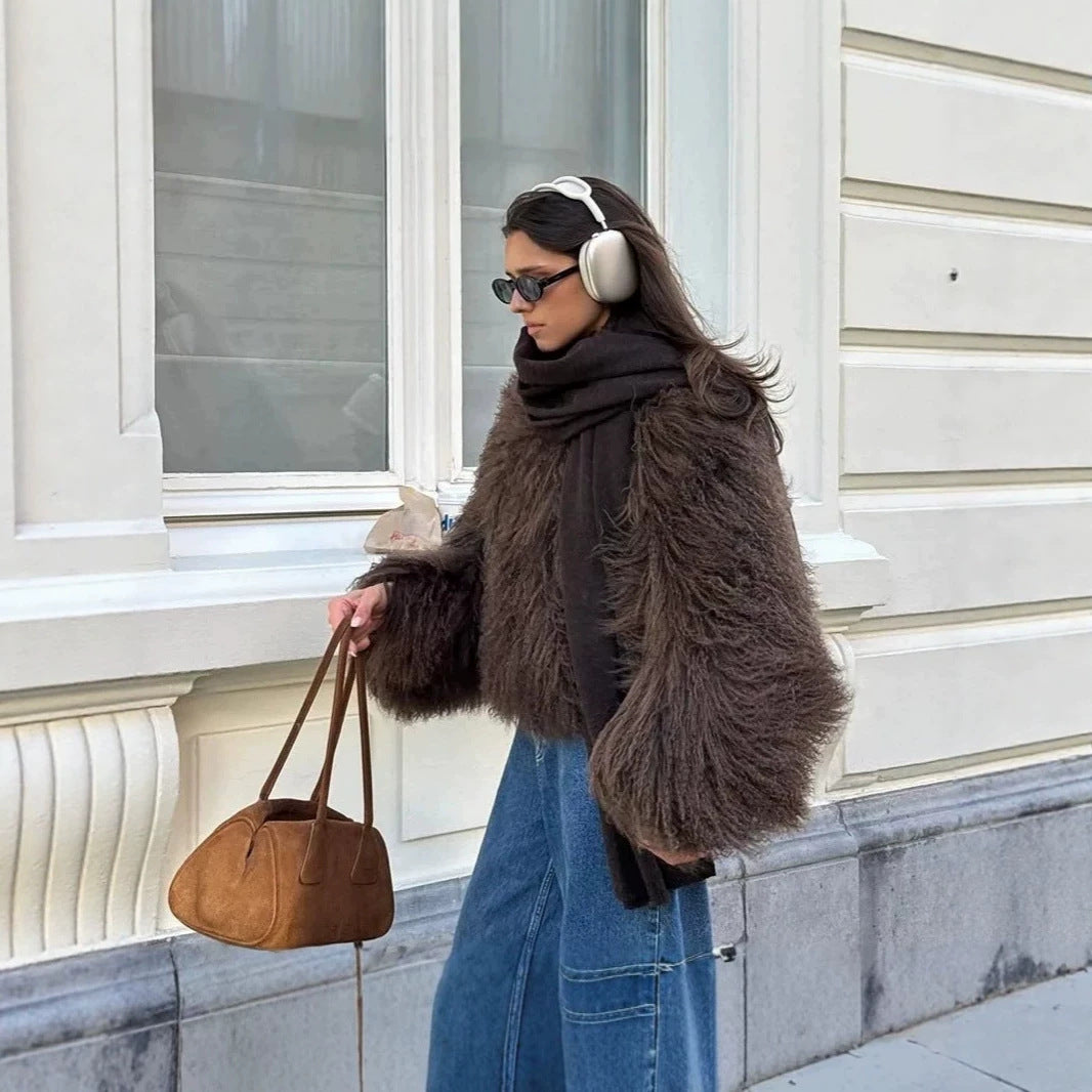 Ladies short bouclé faux fur jacket with voluminous long pile and boxy silhouette Chichicherry