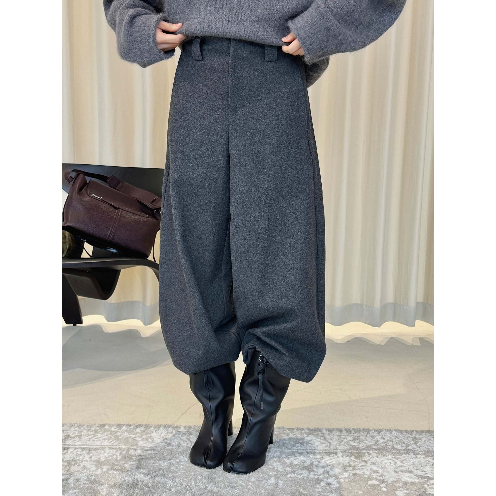 Women's high-waisted wool blend palazzo pants with wide leg and crease Chichicherry