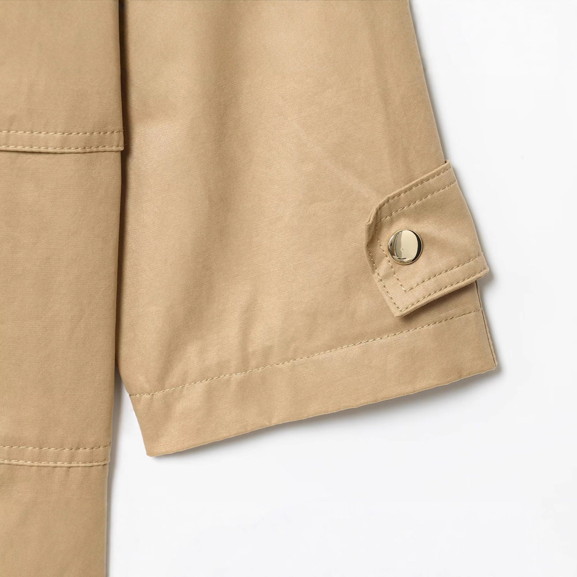 Women's utility-style parka with hood and multiple pockets Chichicherry