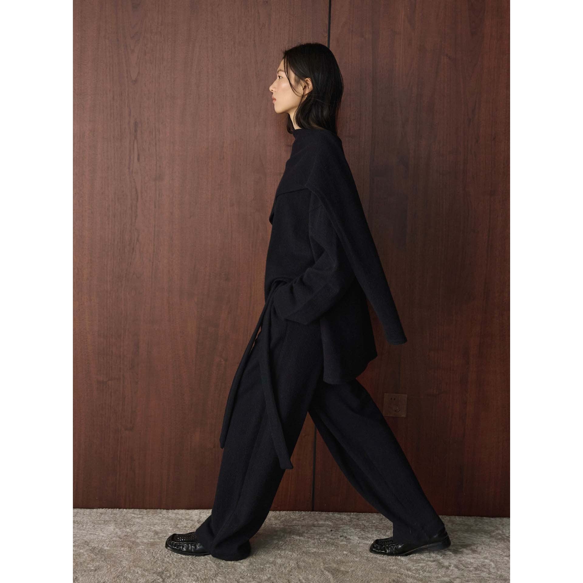 Women's High-Waisted Palazzo Pants made of structured wool blend with pleat and tunnel belt Chichicherry