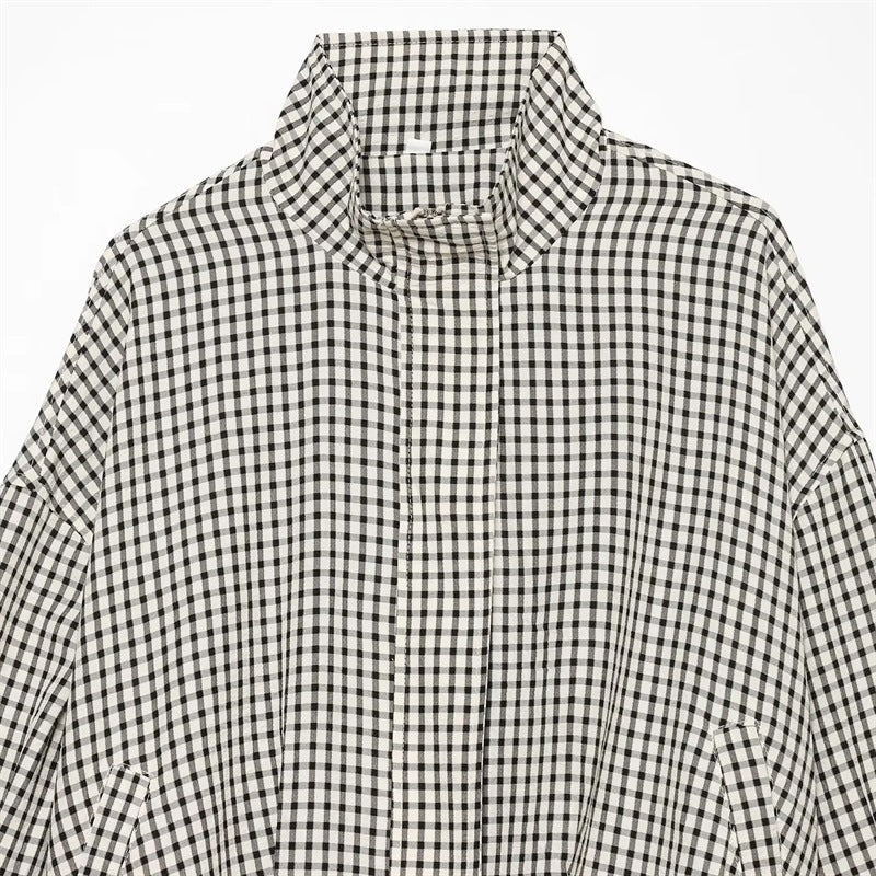 Women's short-cut boxy blouse in Vichy check with stand-up collar and elastic hem Chichicherry