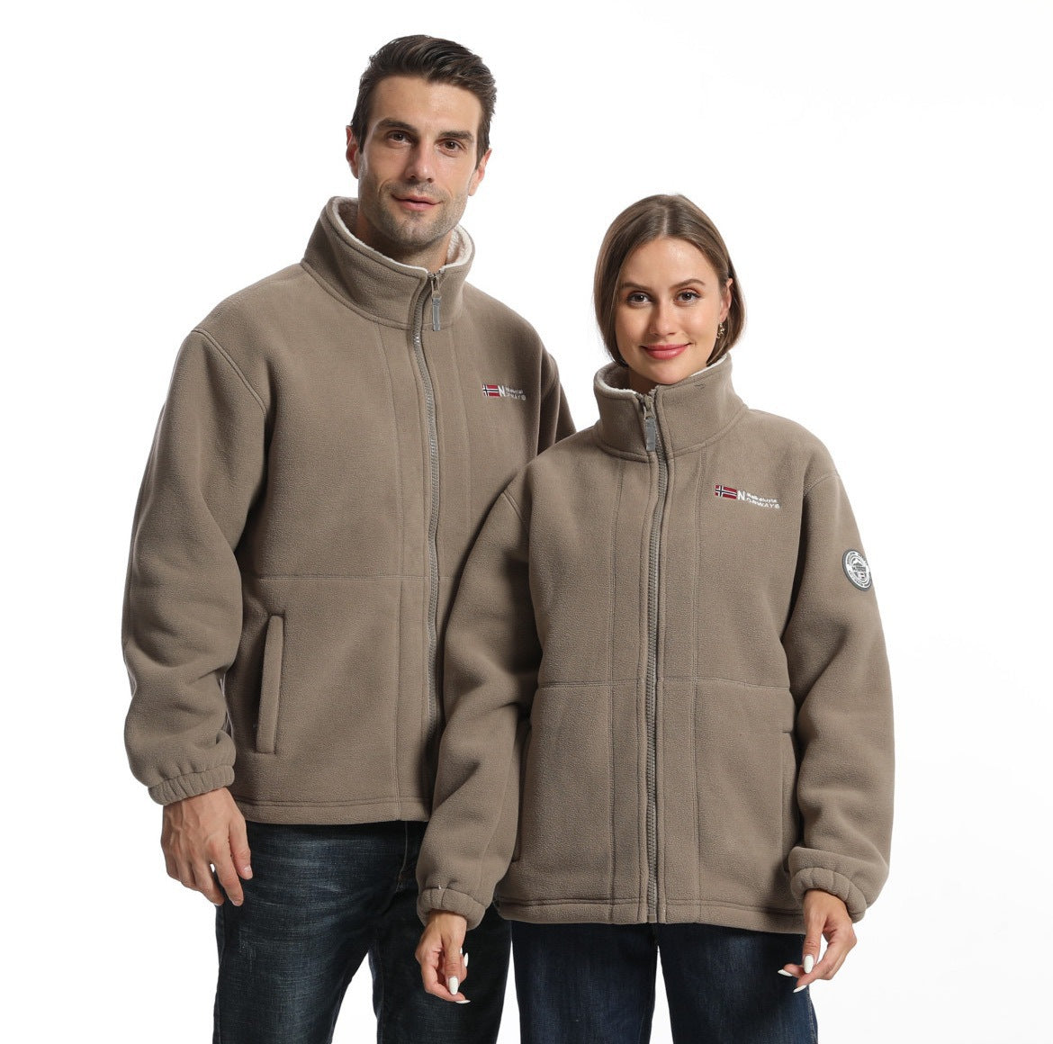 Men's fleece jacket with stand-up collar, full-length zipper, and insert pockets Chichicherry