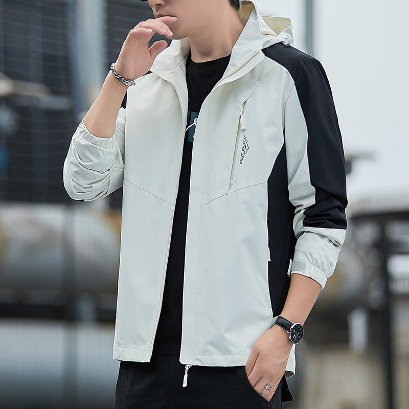 Men's lightweight wind and water-resistant hooded jacket in sporty utility style Chichicherry