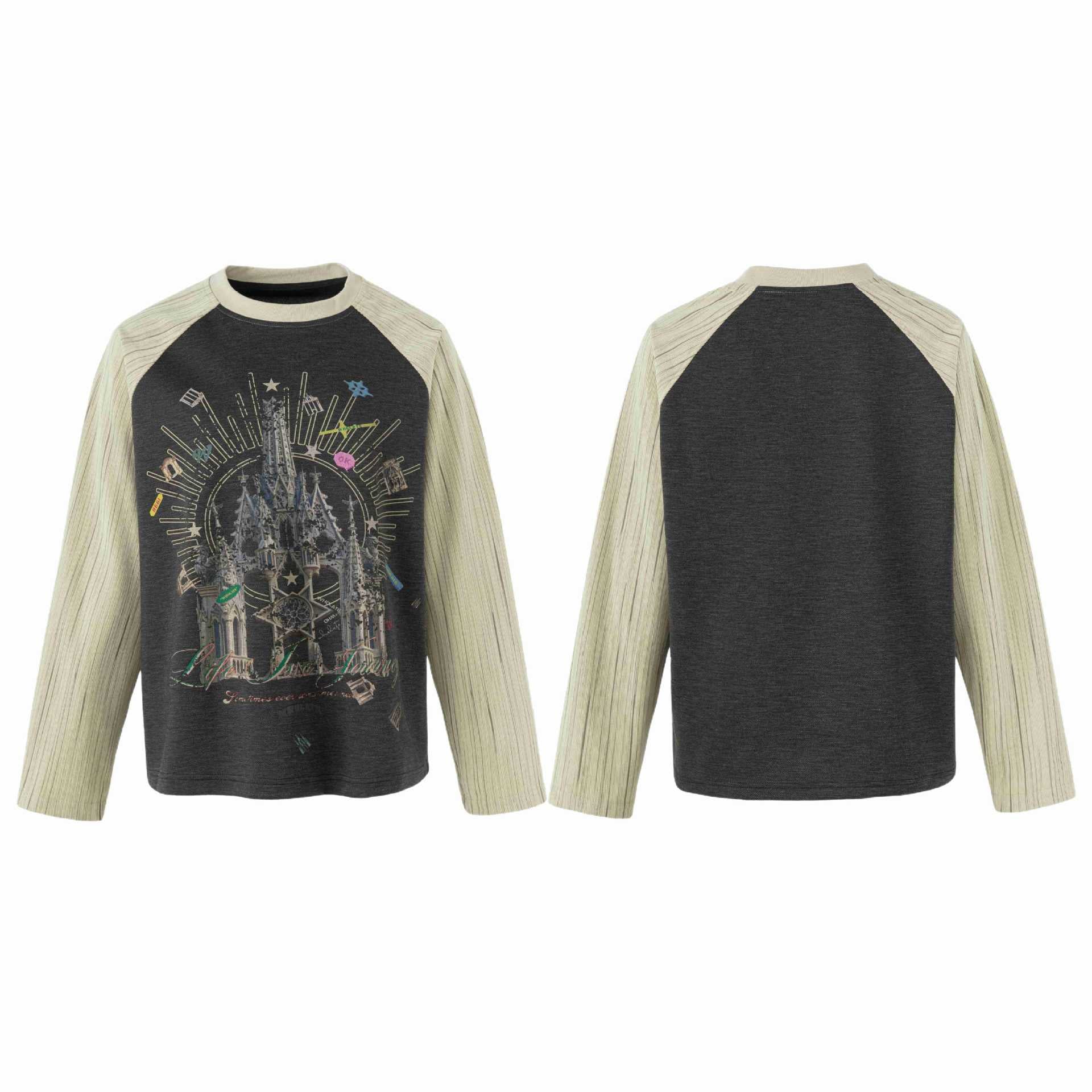 Women's raglan sweatshirt with graphic cathedral print and textured sleeves Chichicherry