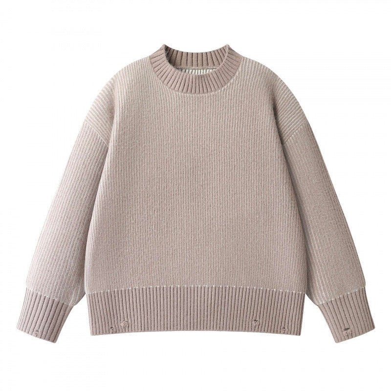 Unisex Oversize Knit Sweater with Round Neck, Ribbed Texture and Extended Hem Chichicherry