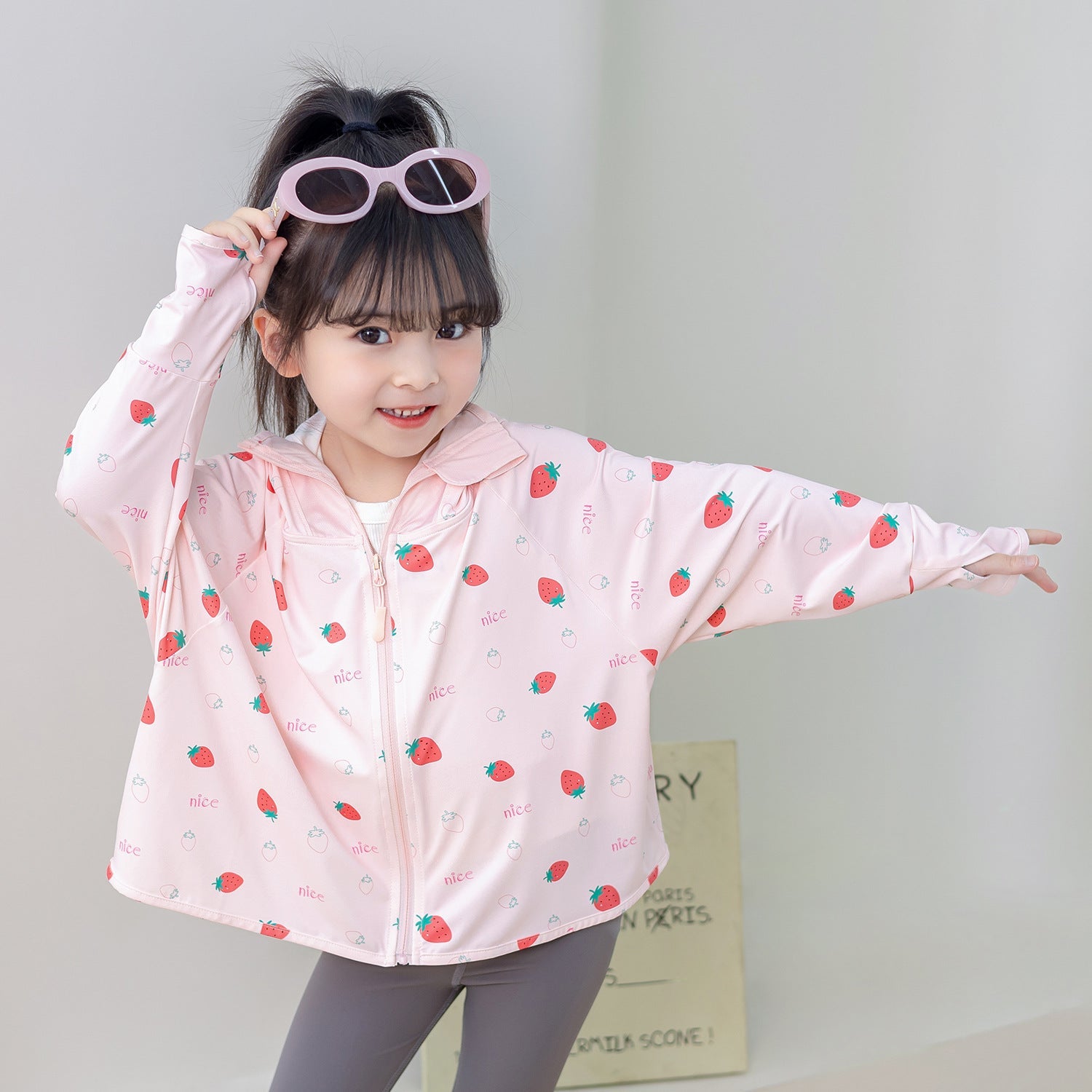 Girls functional UV protection jacket with hood Chichicherry