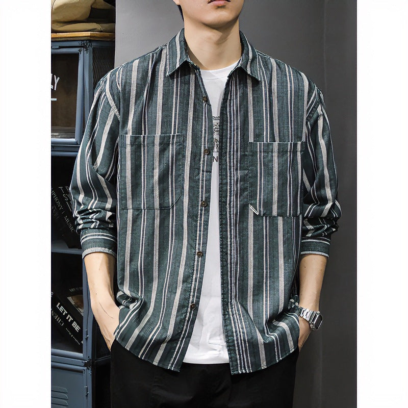 Herren Oversized Breitcord-Hemdjacke mit vertikaler Streifenstruktur und aufgesetzten Brusttaschen Chichicherry