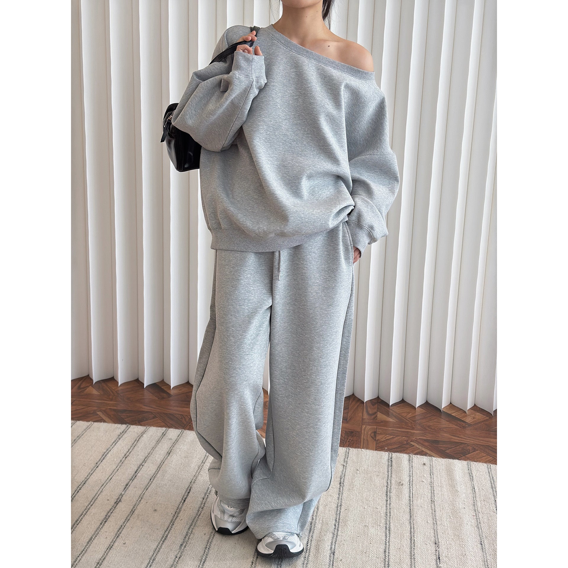 Women Wide Lounge Sweatpants with Drawstring and High Comfort Waistband Chichicherry