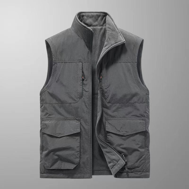 Men's robust canvas utility vest with multifunctional outer pockets and high stand-up collar Chichicherry