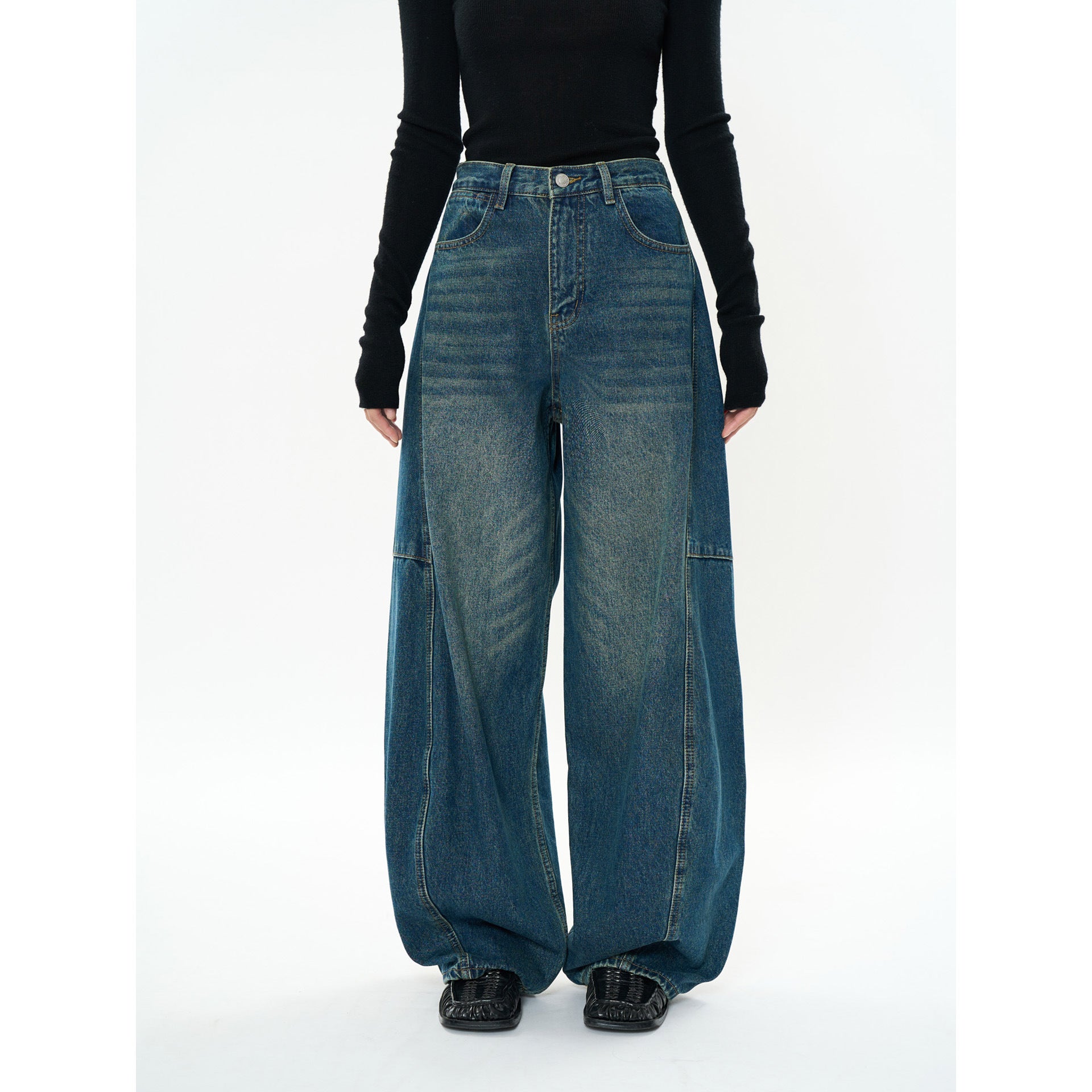 Women's Extra Wide Baggy Jeans in Balloon Cut with High Waist Chichicherry