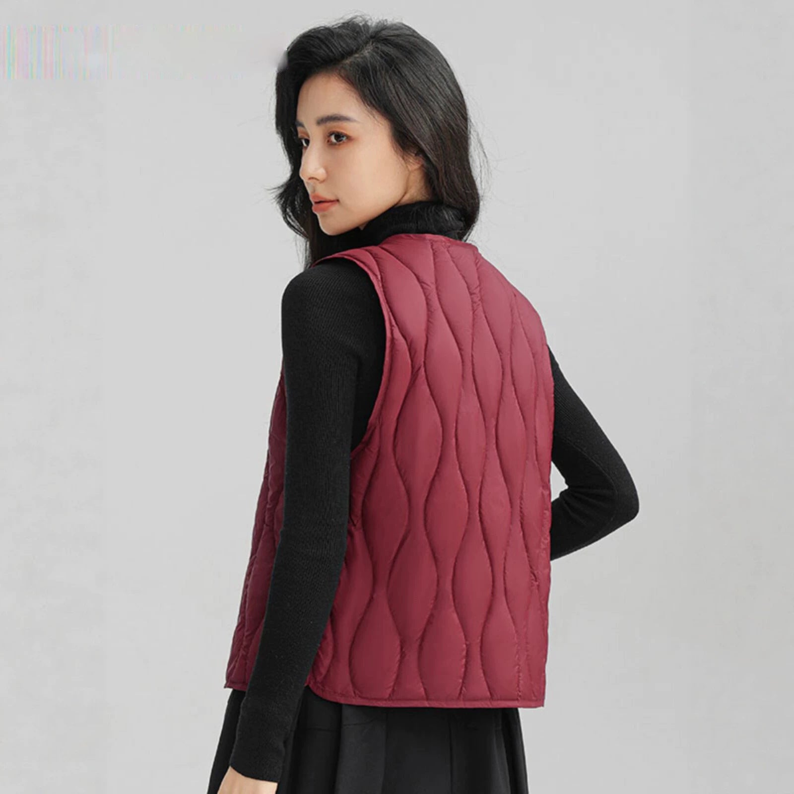 Women Long Quilted Thermal Vest with Ergonomic Wave Quilting Chichicherry