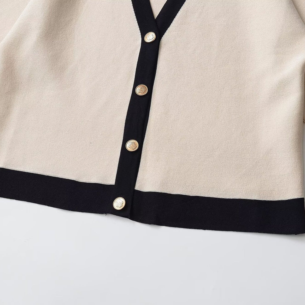 Ladies Short Sleeve Knit Cape Cardigan with Contrast Trim Chichicherry