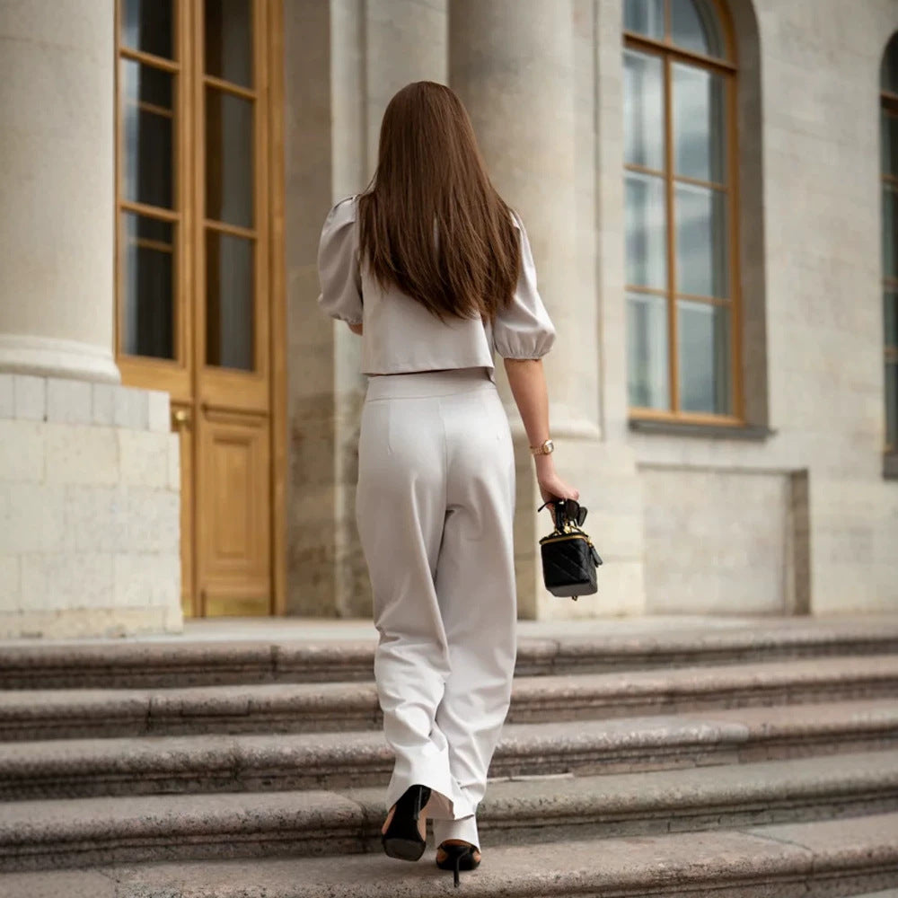 Women Two-Piece Tailoring Set with Short Jacket, Puff Sleeves and High-Cut Wide Pants Chichicherry