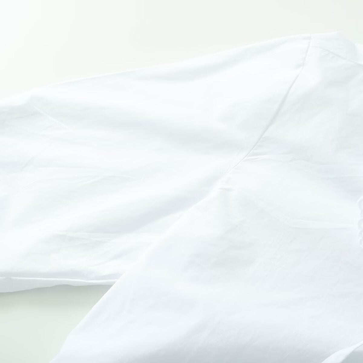 Women's long sleeve blouse with oversized lace collar and tie Chichicherry