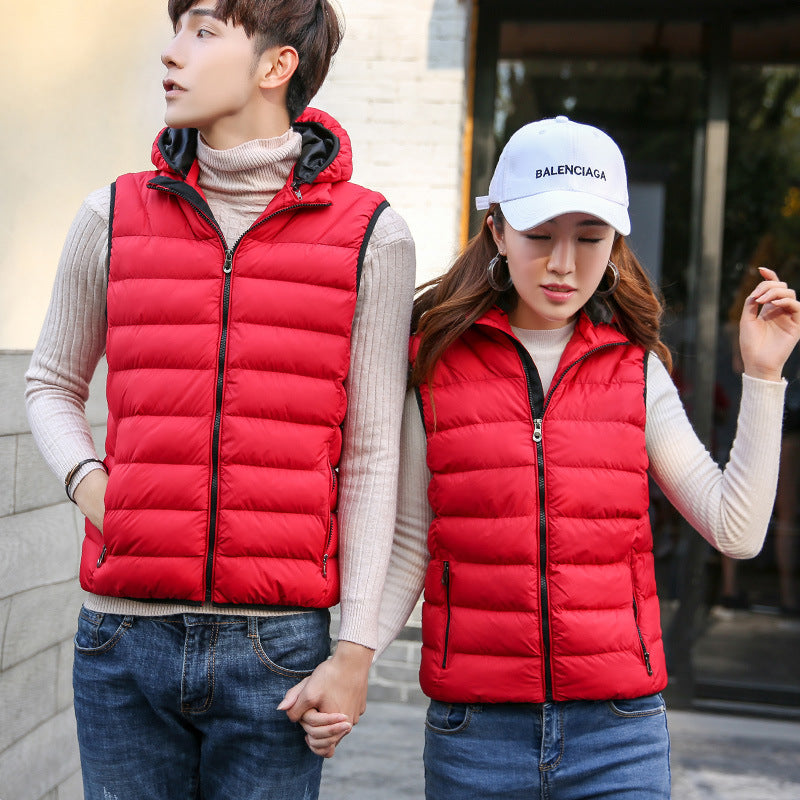 Men's Light Quilted Vest with Contoured Stitching, Integrated Hood, and Wind-Resistant Outer Layer Chichicherry