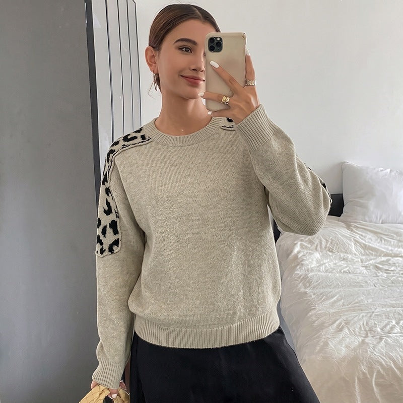 Women's Oversize Knit Sweater with Leo Jacquard Shoulder Inserts Chichicherry