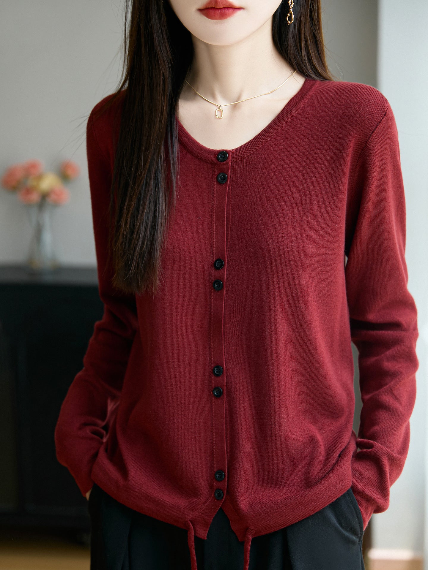 Women Lightweight Fine Knit Button Placket Cardigan with Round Neck Chichicherry
