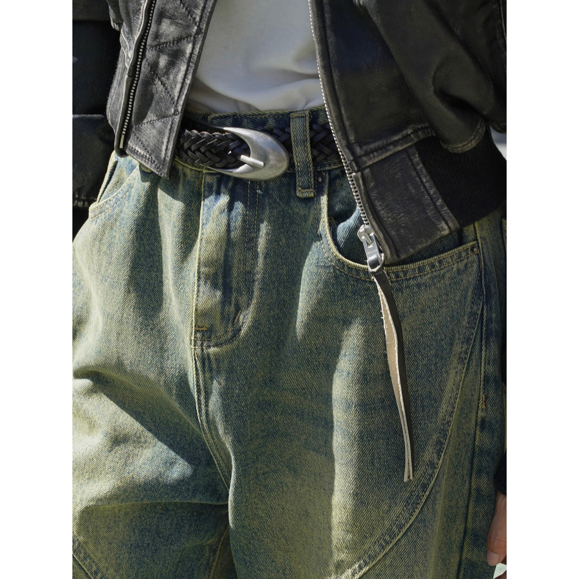 Women's Wide High-Waist Jeans in Baggy-Palazzo Cut with Curved Decorative Seams Chichicherry