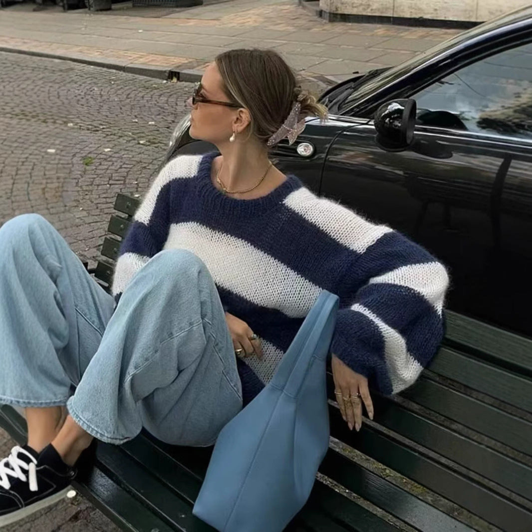 Women’s oversized knitted sweater with wide block stripes and round neck Chichicherry