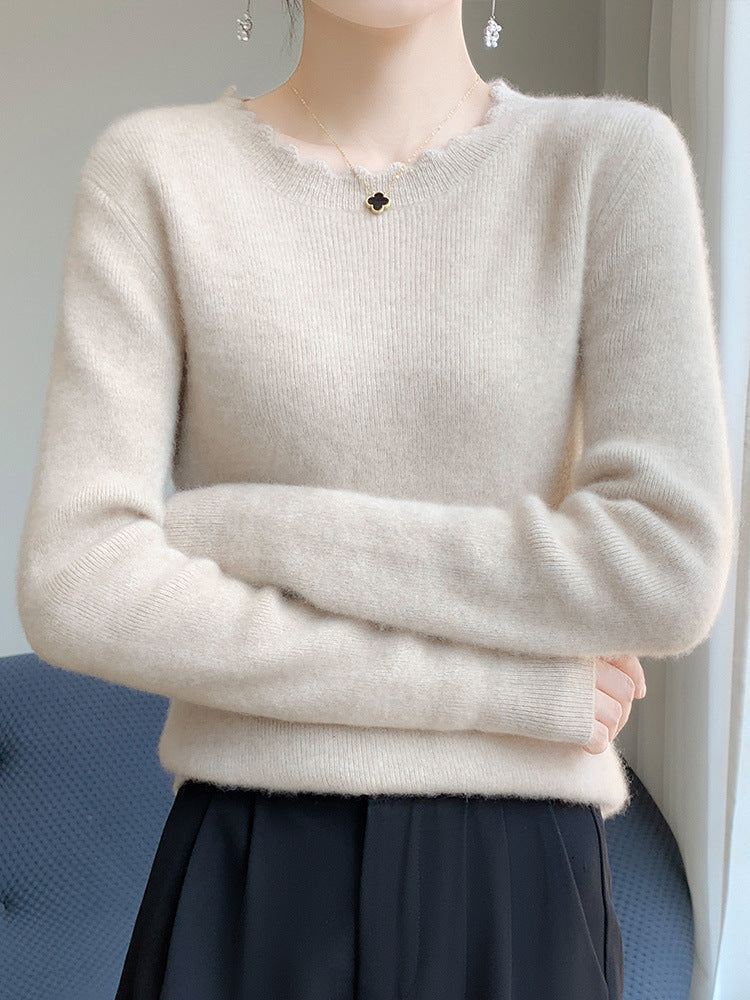 Women's Soft Fine Knit Sweater with Wavy Round Neckline and Cashmere-like Surface Chichicherry