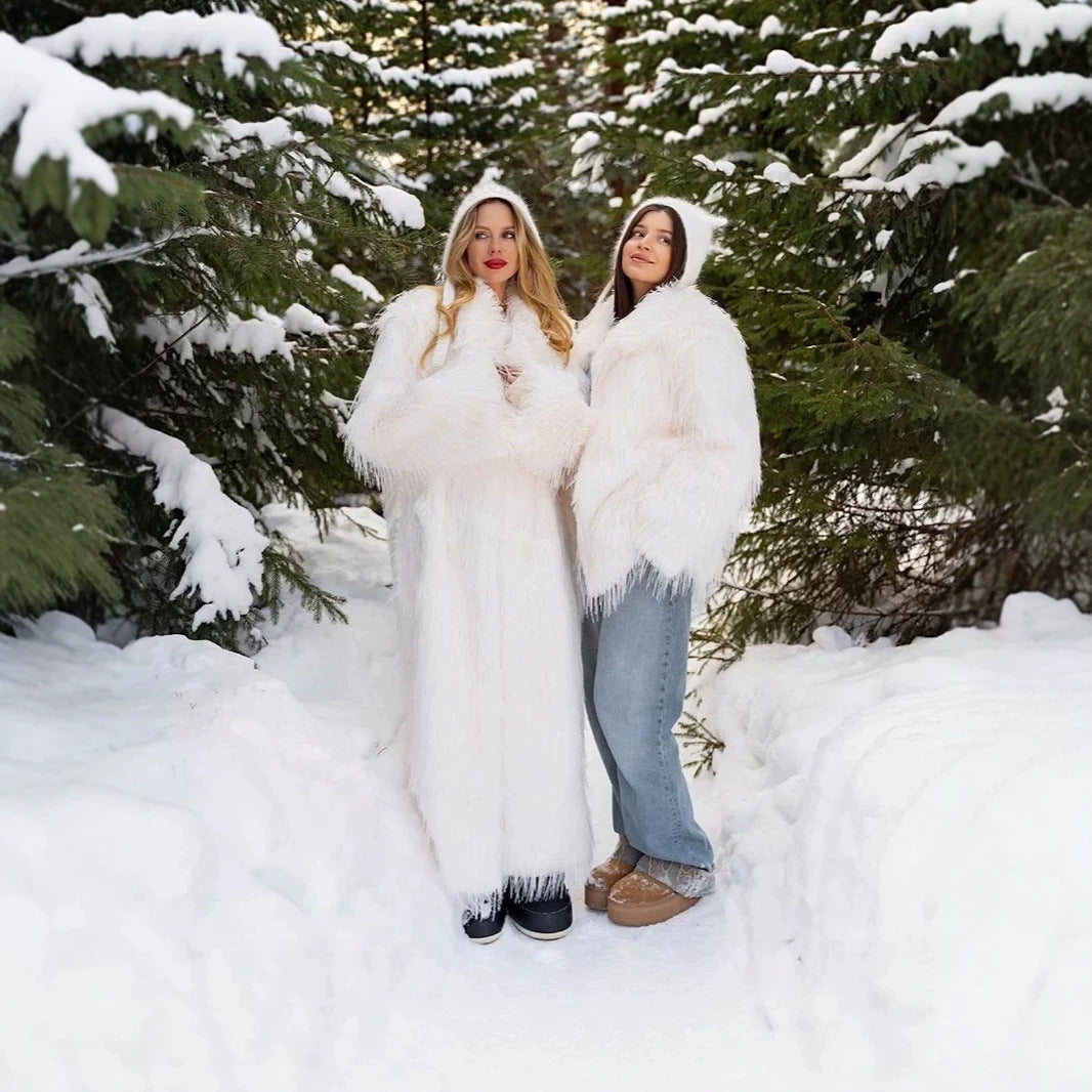 Women's Short Faux Fur Coat with Voluminous Shawl Collar and High Pile Look Chichicherry