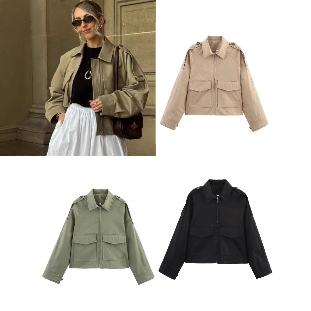 Women's Short Cut Utility Jacket in Military Look with Flap Pockets, Epaulettes and Zipper Chichicherry