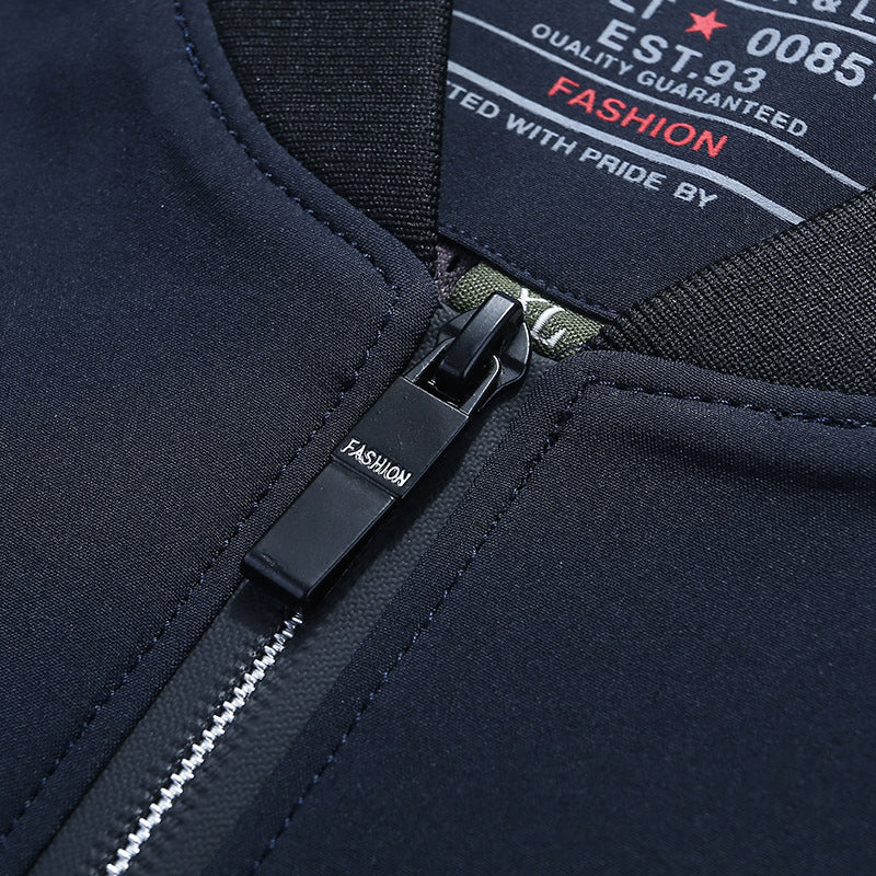 Men's lightweight softshell bomber with patterned mesh lining and wind-resistant exterior material Chichicherry