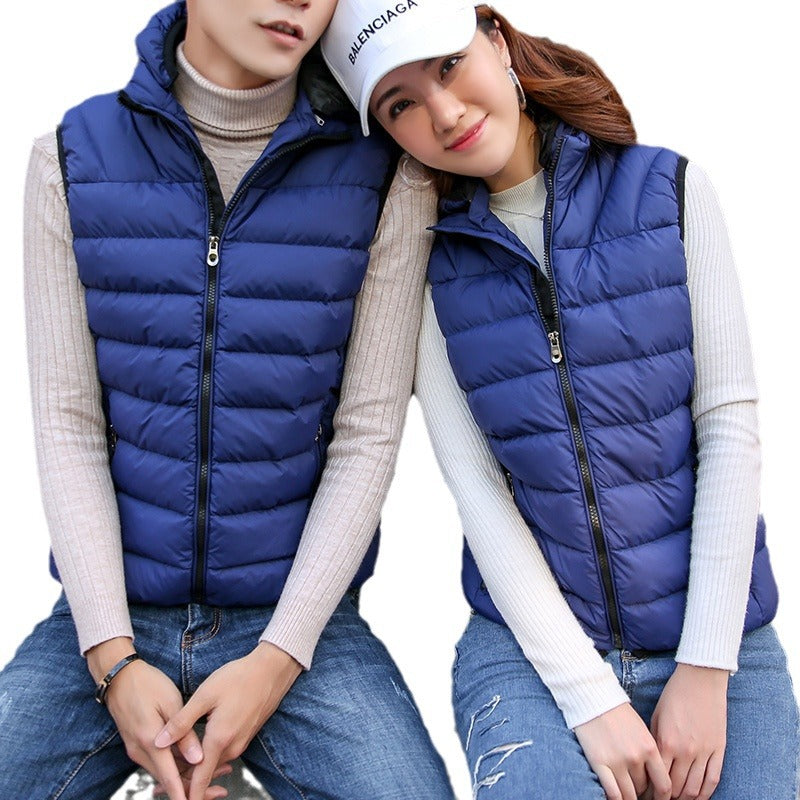 Men's Light Quilted Vest with Contoured Stitching, Integrated Hood, and Wind-Resistant Outer Layer Chichicherry