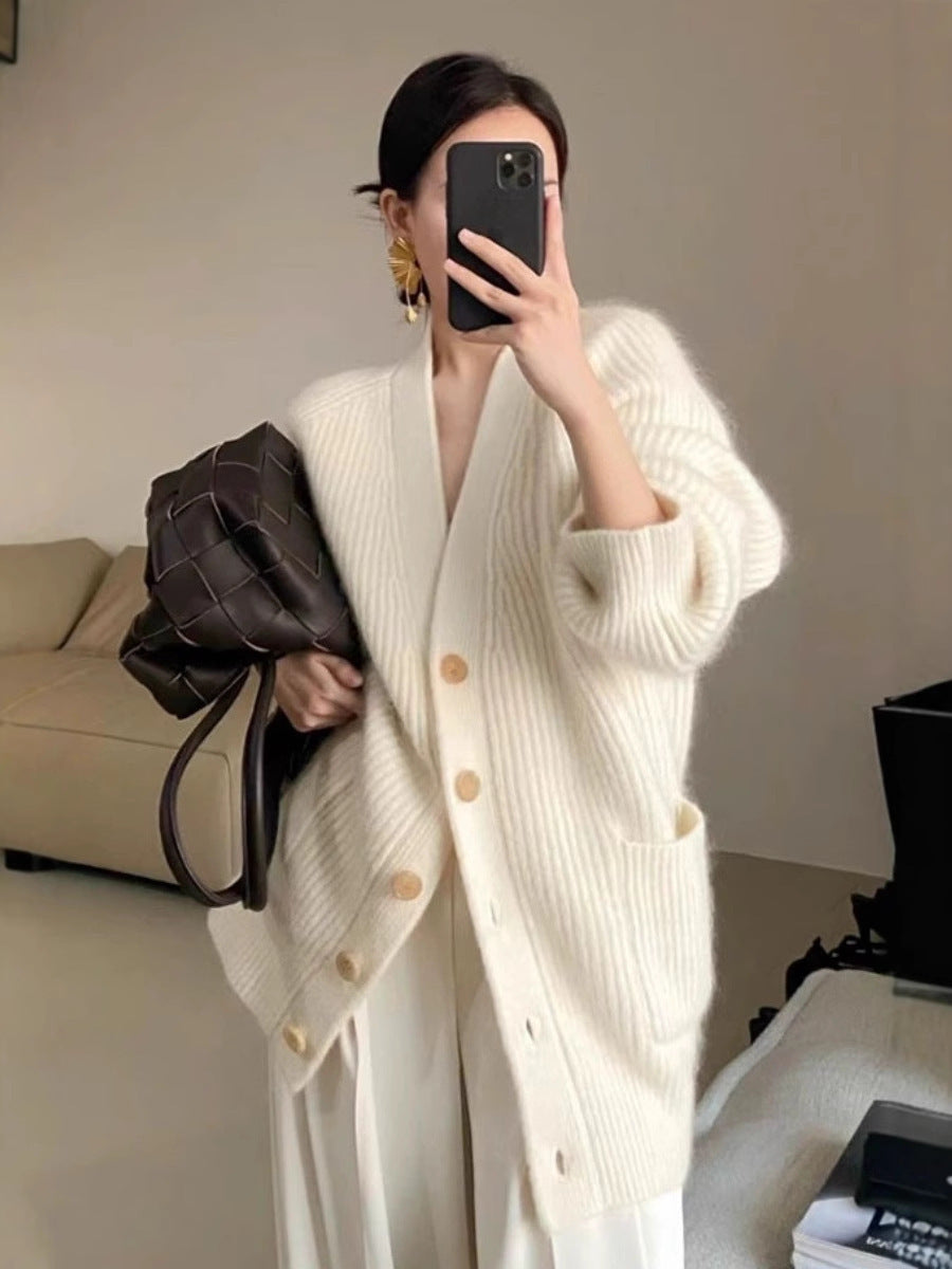Women Long Oversized Cardigan made of soft ribbed knit with wooden button placket Chichicherry
