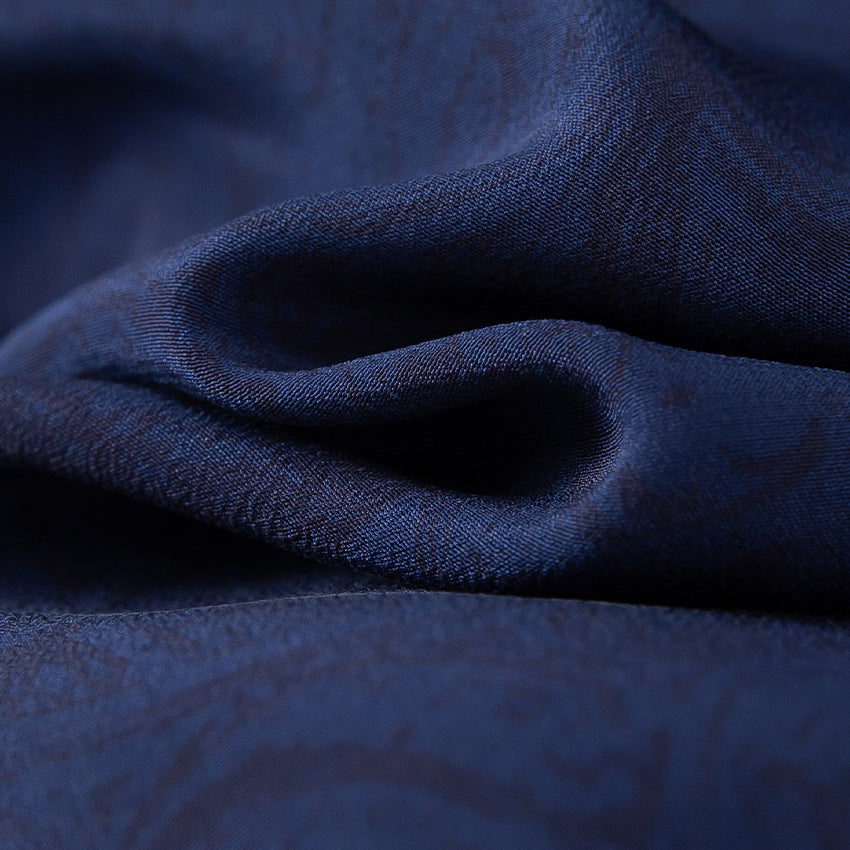 Women's blouse with bow collar and subtle jacquard texture Chichicherry