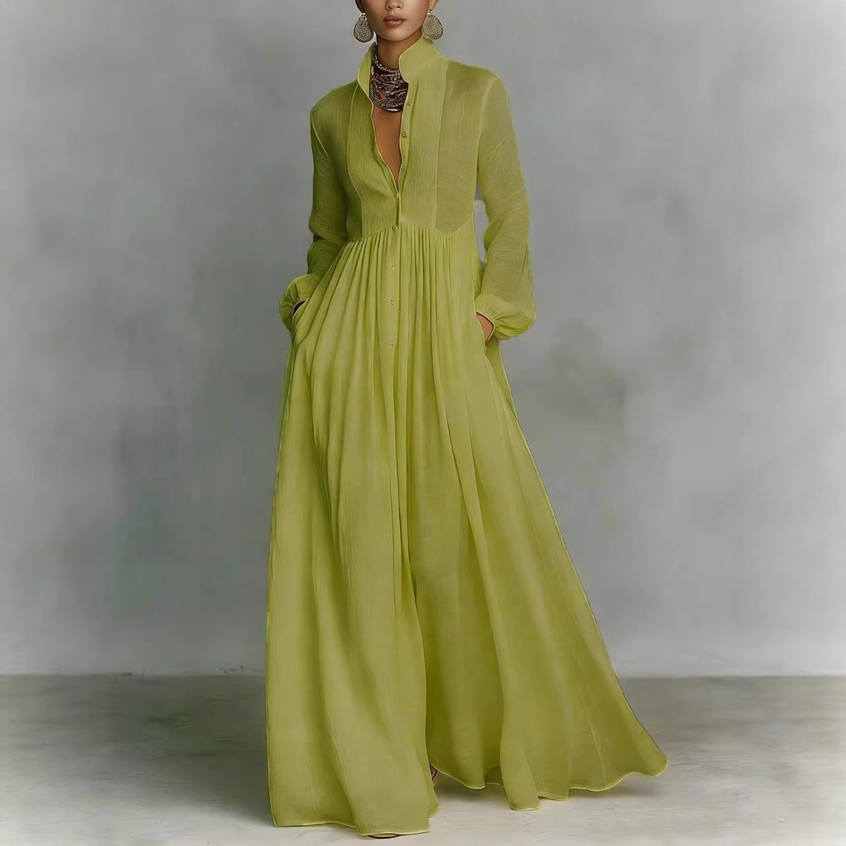Damen Maxikleid mit Stehkragen, Knopfleiste und seitlichen Taschen Chichicherry