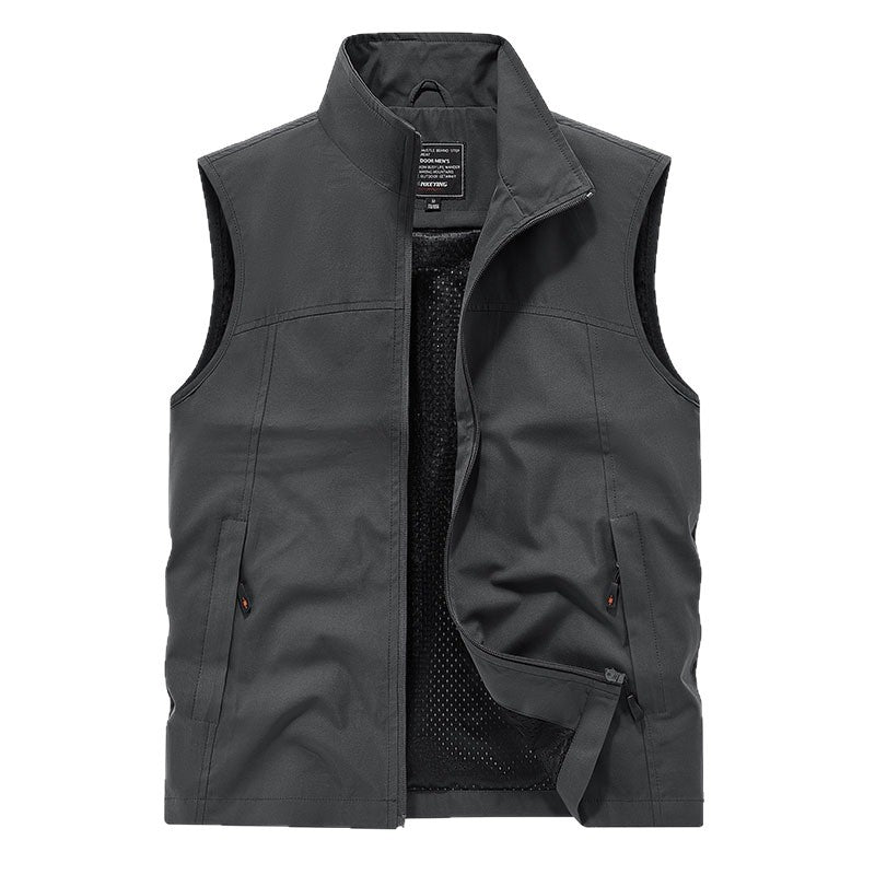 Men's Softshell Vest with Mesh Lining, Wind Resistant & Zipper Pockets Chichicherry