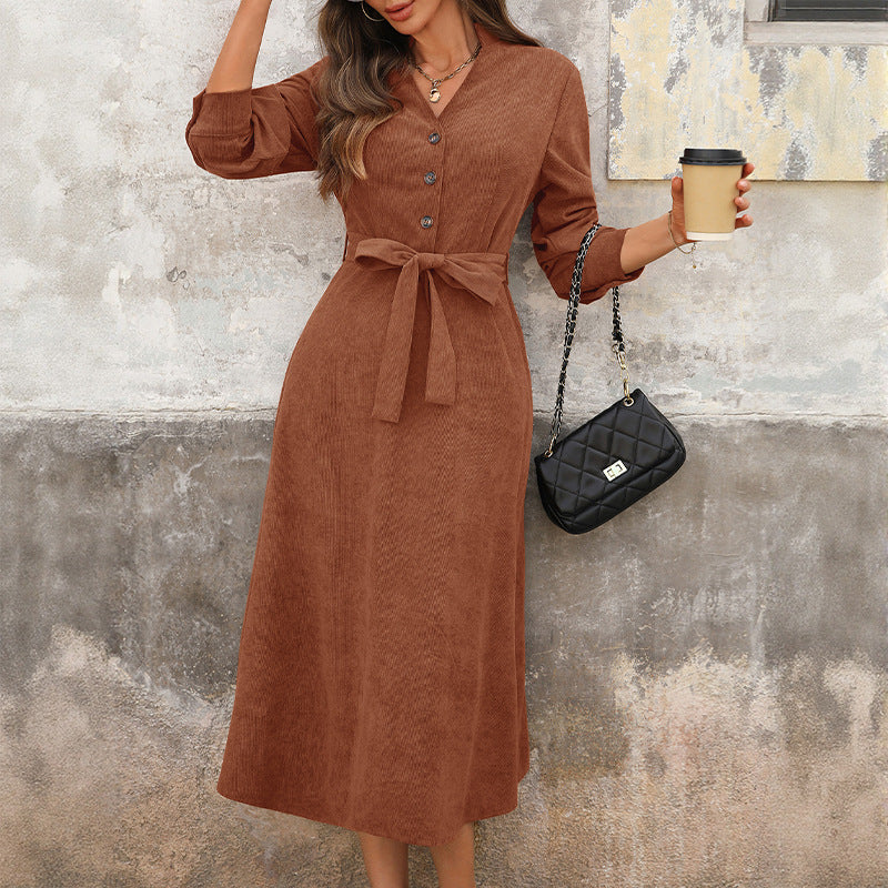 Women's midi dress made of cord with V-neck, button placket, three-quarter sleeves, and tie belt Chichicherry