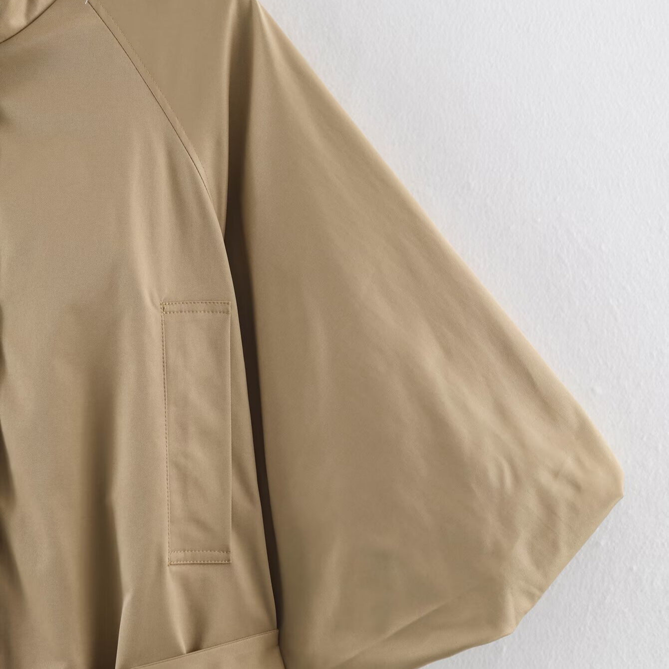 Women Short Cape Trench with Wide Batwing Sleeve, Stand Collar and Waist Belt Chichicherry